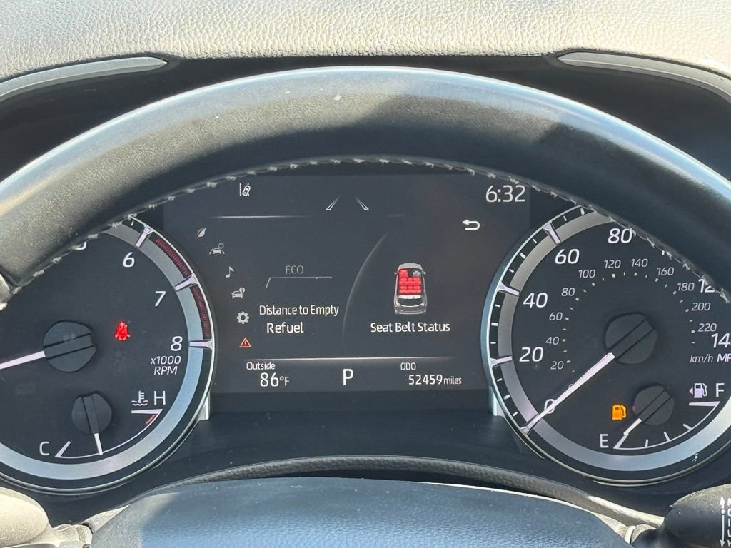 Used 2023 Toyota Highlander XLE FWD image 25