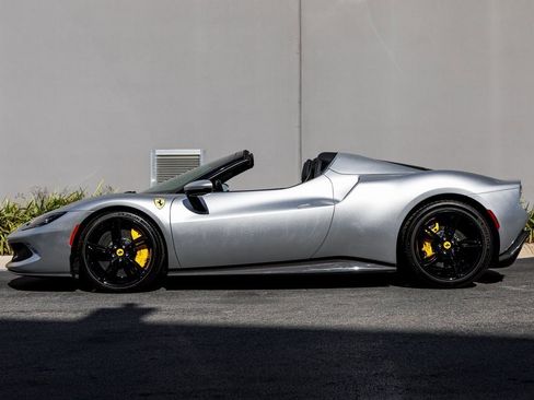 Used 2024 Ferrari 296 GTS image 2