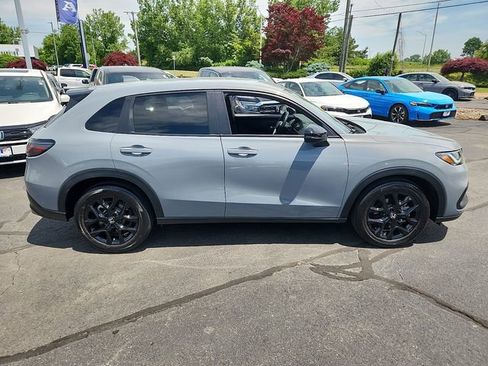 Used 2024 Honda HR-V Sport image 7