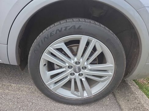 Used 2020 Audi Q5 Prestige w/ Prestige Package image 7