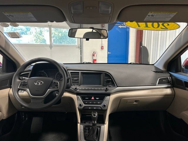 Used 2017 Hyundai Elantra SE FWD image 15