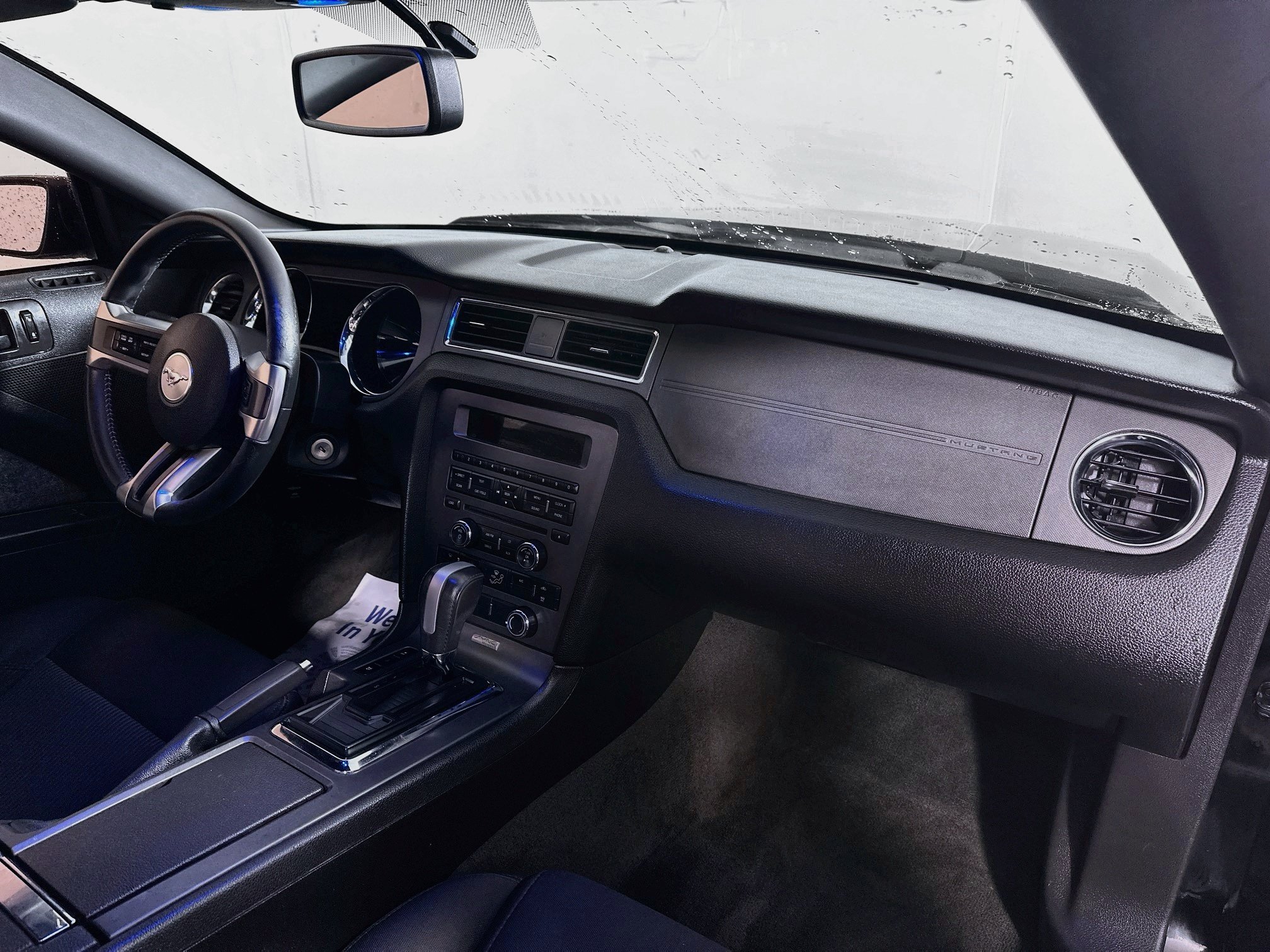 Used 2013 Ford Mustang Coupe RWD image 25