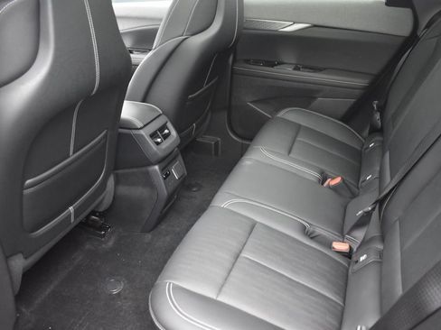 Used 2025 Cadillac Optiq Sport 2 w/ LPO, Floor Liner Package AWD/4WD image 23