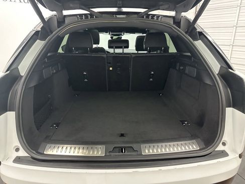 Used 2024 Land Rover Range Rover Velar Dynamic SE image 25