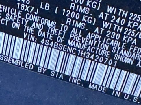 Used 2017 Subaru Outback 3.6R Limited AWD/4WD image 5