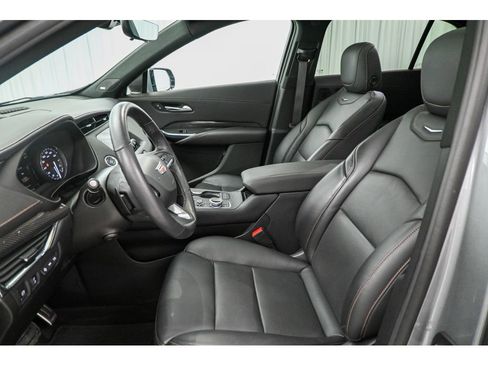 Used 2023 Cadillac XT4 Sport AWD/4WD image 35