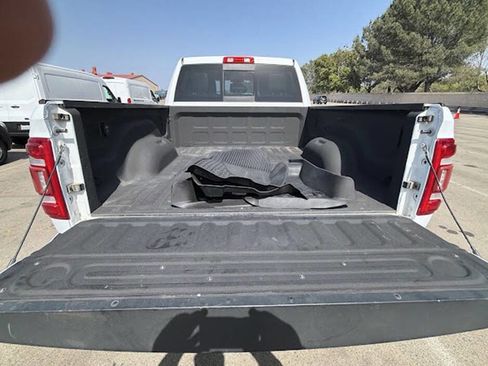 Used 2023 RAM 2500 Laramie AWD/4WD image 5