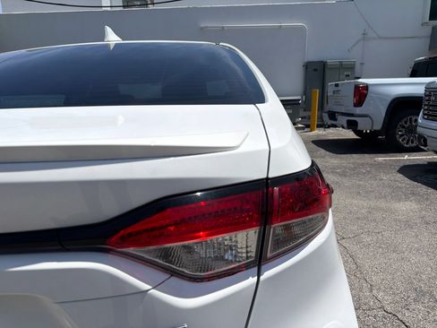 Used 2022 Toyota Corolla SE FWD image 8