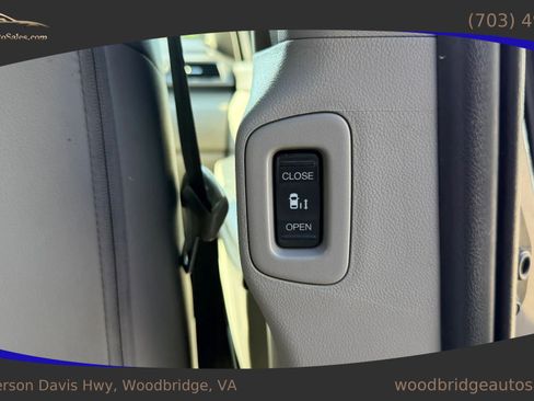 Used 2016 Honda Odyssey EX-L image 36