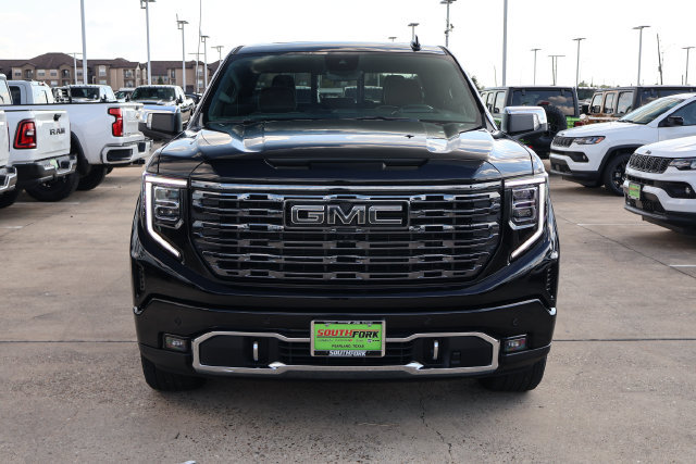 Used 2026 GMC Sierra 1500 Denali Ultimate AWD/4WD image 2