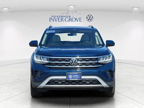 Certified 2022 Volkswagen Atlas SE w/ Panoramic Sunroof Package AWD/4WD image 2