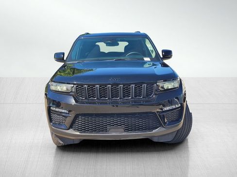 Used 2023 Jeep Grand Cherokee Limited w/ Black Appearance Package image 2