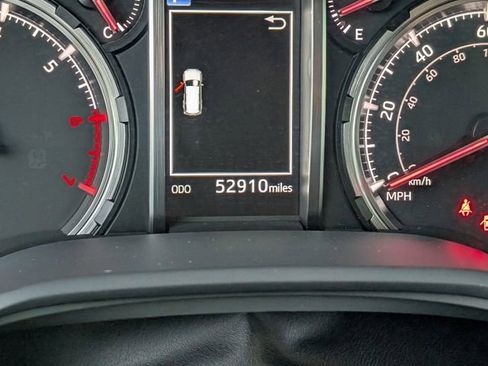 Used 2020 Toyota 4Runner TRD Off-Road Premium image 16