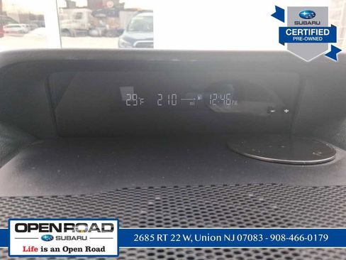 Used 2022 Subaru Ascent Premium w/ Convenience Package image 22