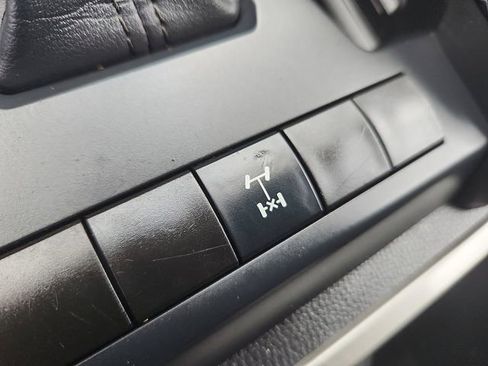 Used 2024 Toyota Tacoma TRD Off-Road AWD/4WD image 18