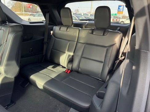 New 2026 Ford Explorer ST-Line w/ ST-Line Street Pack image 13