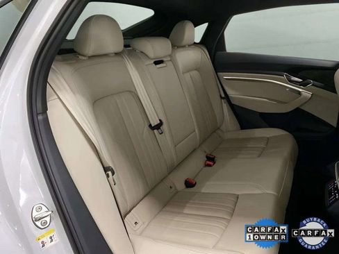 Used 2024 Audi Q8 e-tron Premium image 70