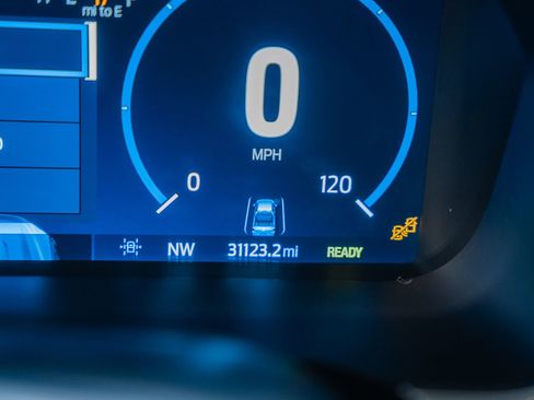 Used 2023 Ford F150 Limited image 61