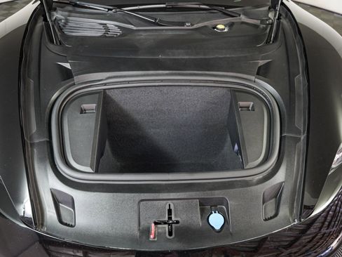 Certified 2022 Porsche Taycan Turbo image 12