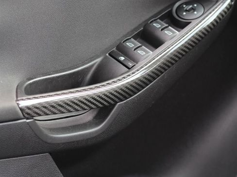 Used 2018 Ford Focus ST w/ Equipment Group 402A image 16