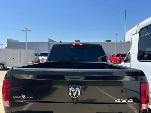 Used 2018 RAM 1500 Lone Star AWD/4WD image 8