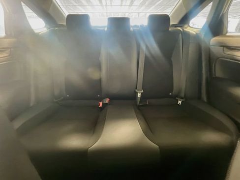 Used 2022 Honda Civic Sport image 26