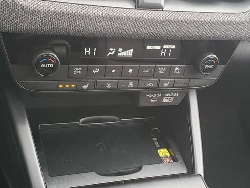 New 2026 Subaru Outback Premium image 19