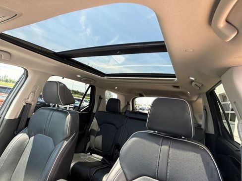 Used 2023 Honda Pilot Elite image 14