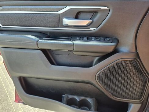 Used 2020 RAM 1500 Big Horn AWD/4WD image 33