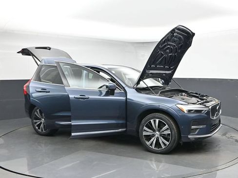 Used 2023 Volvo XC60 B5 Plus w/ Protection Package Premier AWD/4WD image 46