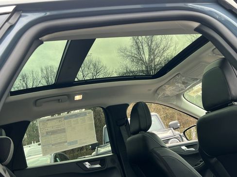 New 2026 Ford Escape Platinum w/ Premium Technology Package image 12