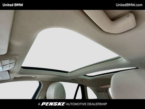 Used 2019 Mercedes-Benz GLC 300 image 11