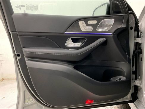 New 2026 Mercedes-Benz GLS 450 GLS 450 image 10