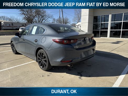 Used 2024 MAZDA MAZDA3 s image 3