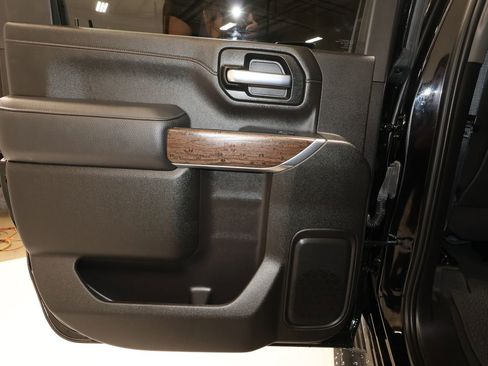 Certified 2021 GMC Sierra 3500 Denali w/ Denali Ultimate Package image 21