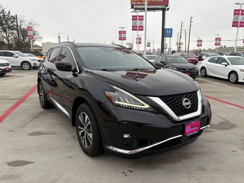 Used 2023 Nissan Murano SV image 1