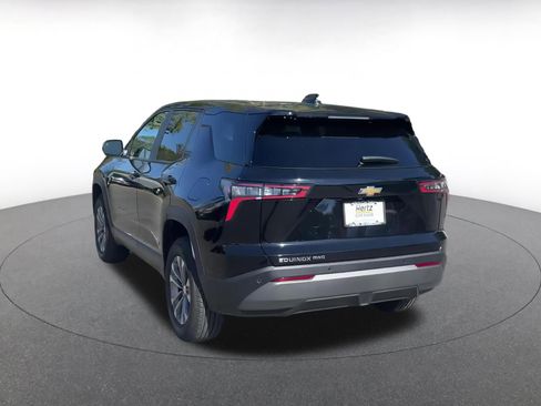 Used 2025 Chevrolet Equinox LT image 11