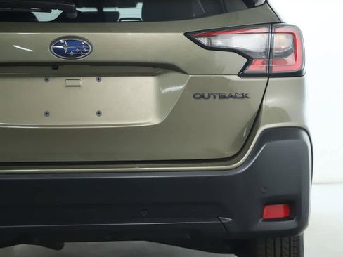 Certified 2023 Subaru Outback Onyx Edition image 44