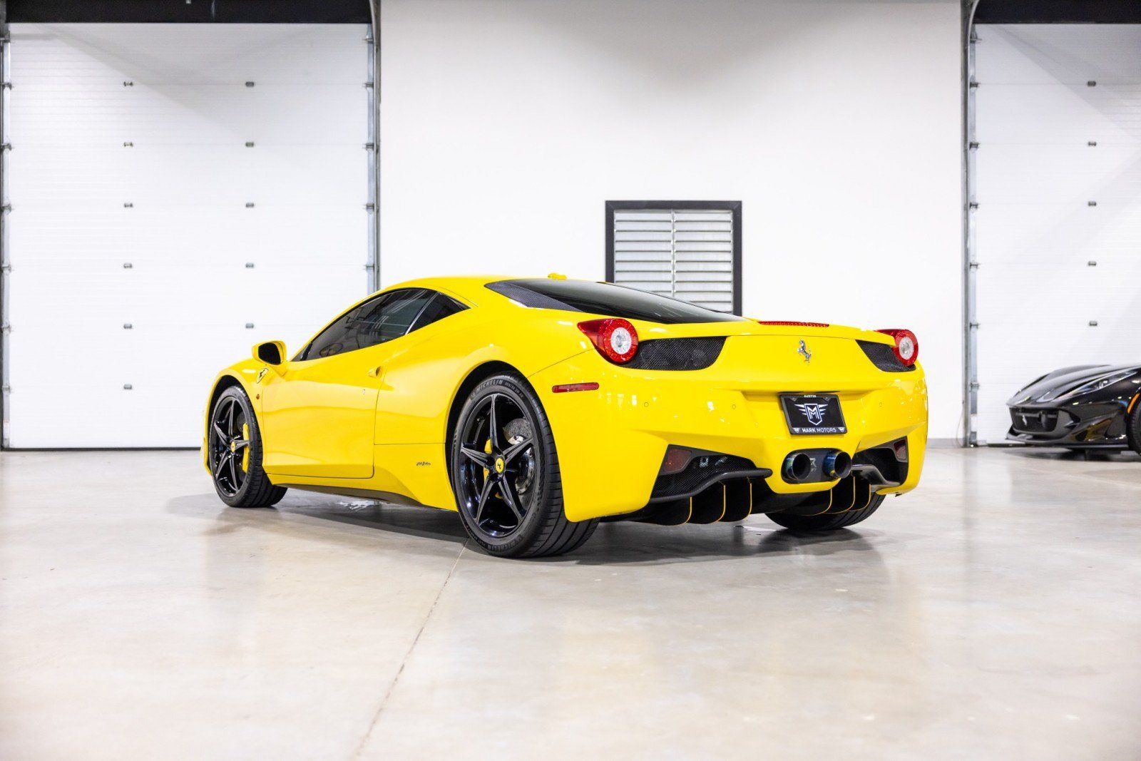 Used 2011 Ferrari 458 Italia Coupe RWD image 6