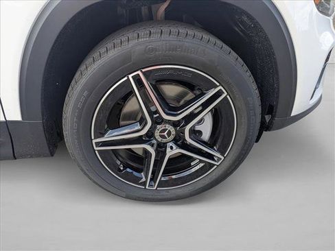 Used 2026 Mercedes-Benz GLB 250 image 15