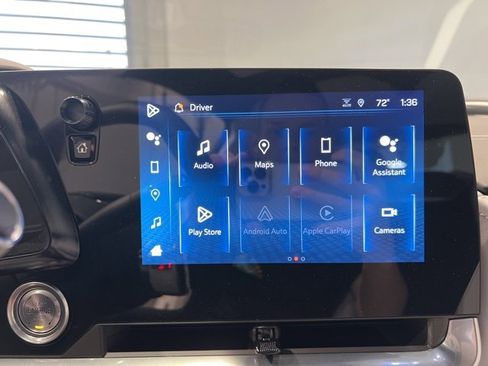 Used 2024 Chevrolet Corvette Stingray Premium Cpe w/ Battery Protection Package image 42