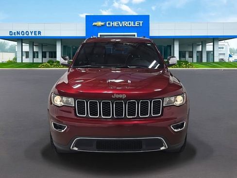 Used 2018 Jeep Grand Cherokee Limited w/ Trailer Tow Group IV image 2