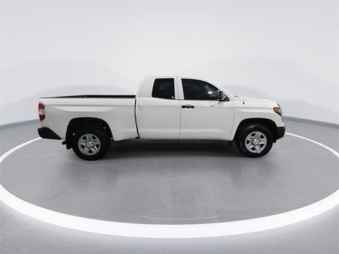 Used 2019 Toyota Tundra SR image 9