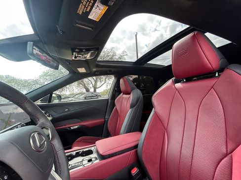 Used 2024 Lexus RX 500h F Sport w/ Convenience Package image 12