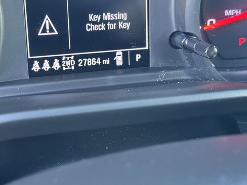 Used 2025 Chevrolet Silverado 2500 Custom w/ Custom Value Package image 22