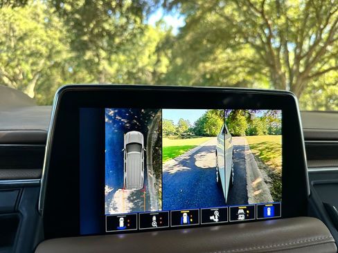 Used 2023 Chevrolet Tahoe Premier w/ Premium Package 2 RWD image 58