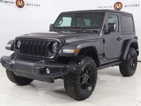 Used 2024 Jeep Wrangler Willys AWD/4WD image 5