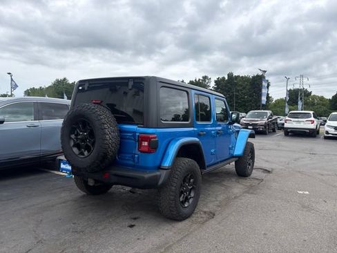 Used 2023 Jeep Wrangler Unlimited Rubicon 4xe AWD/4WD image 5