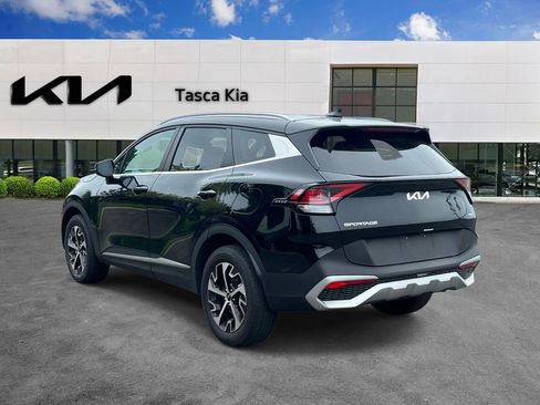 Used 2024 Kia Sportage EX AWD/4WD image 4