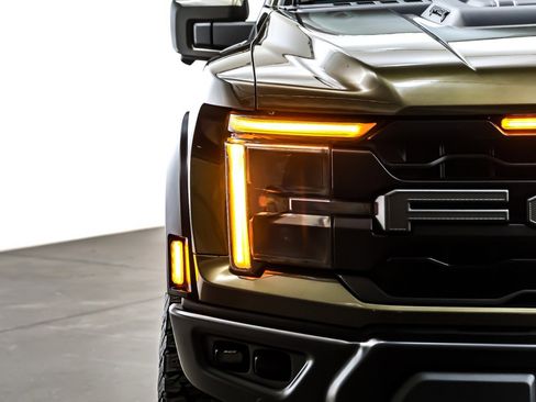 Used 2025 Ford F150 Raptor image 15